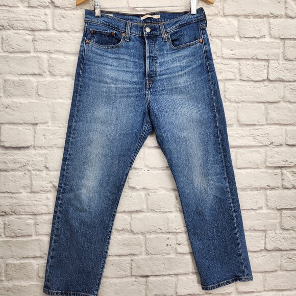 Levi's Women's Wedgie Straight High Rise Button Fly Cropped Denim Jeans Size 29 - Picture 1 of 14